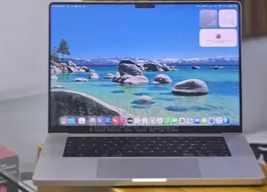 New Laptop Apple MacBook Pro 2021 M1 32GB Apple M1 Pro SSD 256GB
