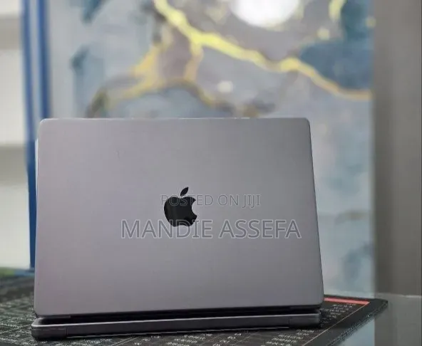 New Laptop Apple MacBook Pro 2021 M1 32GB Apple M1 SSD 512GB