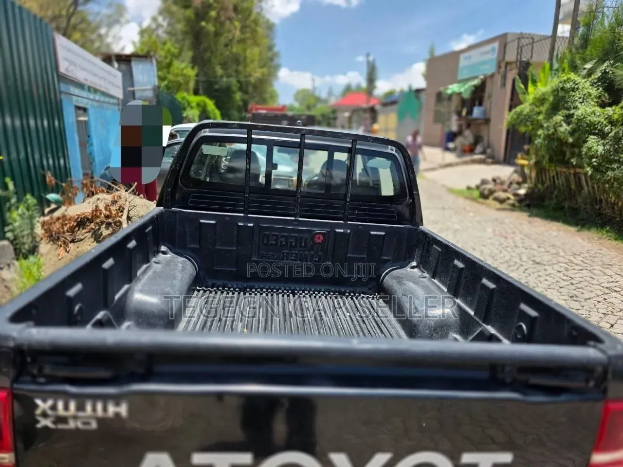 Toyota Hilux 2012 Black