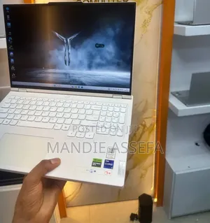New Laptop Lenovo 16GB Intel Core i9 SSD 1T