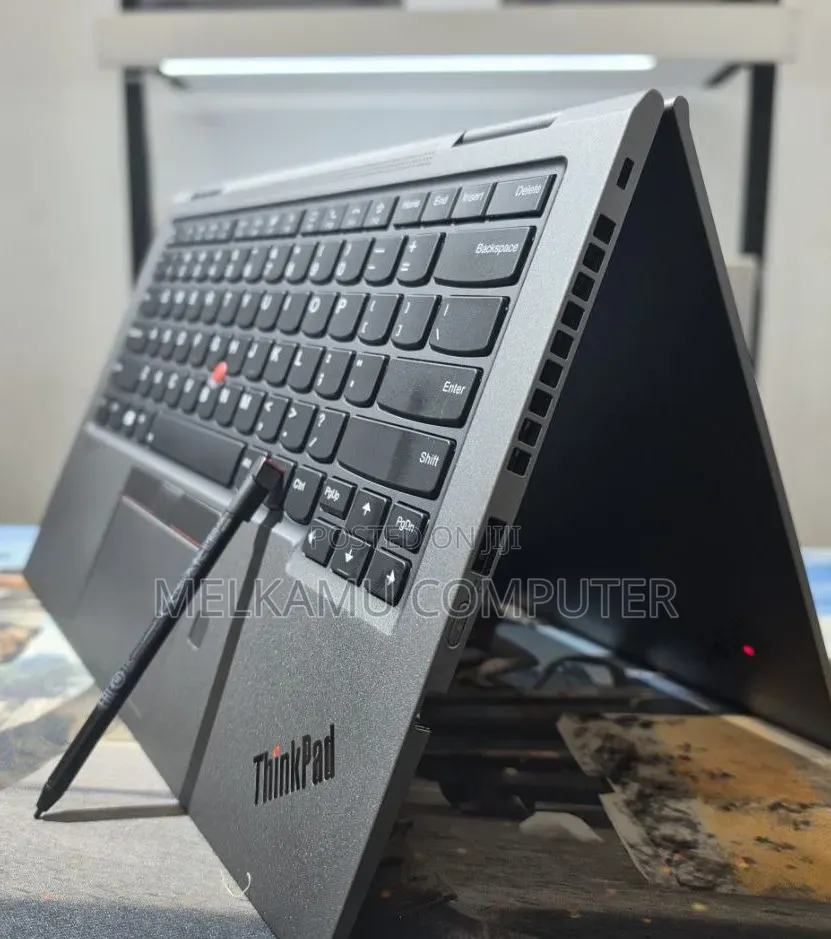 New Laptop Lenovo ThinkPad X1 Yoga 16GB Intel Core i7 SSD 512GB