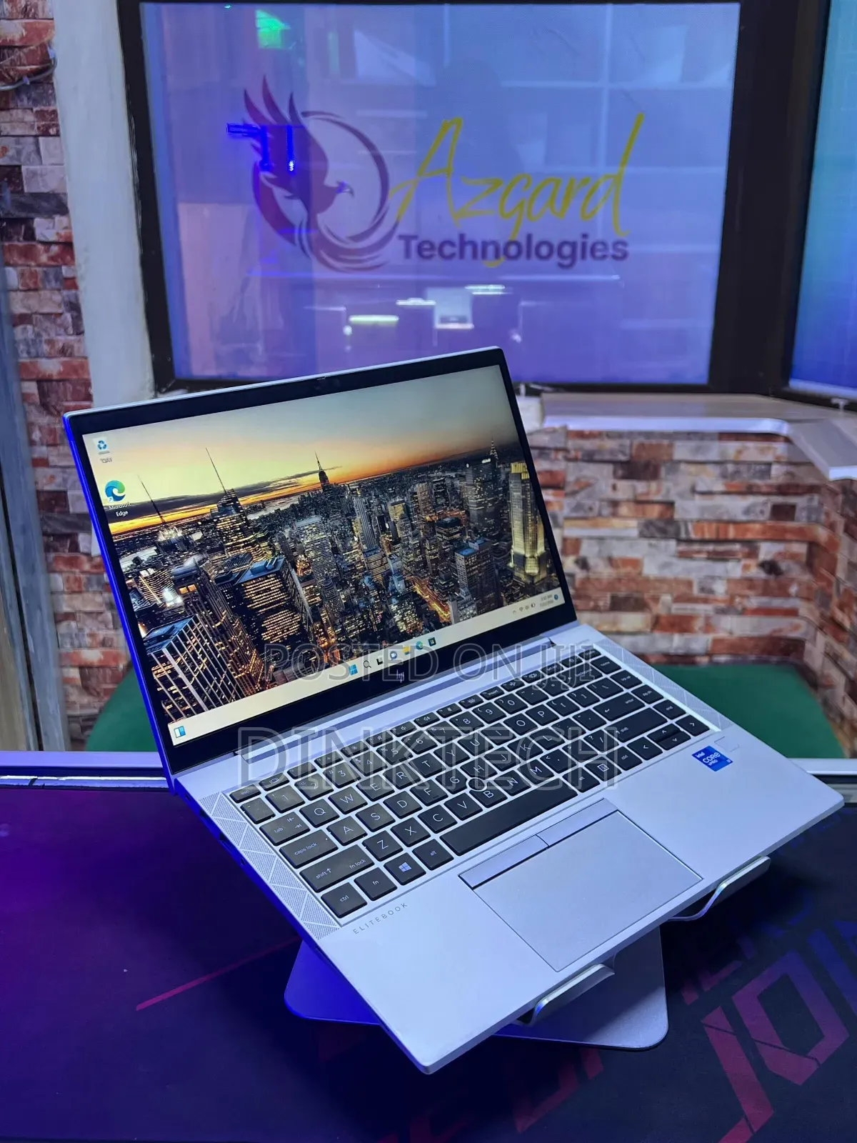 New Laptop HP EliteBook 840 G8 16GB Intel Core i7 SSD 512GB