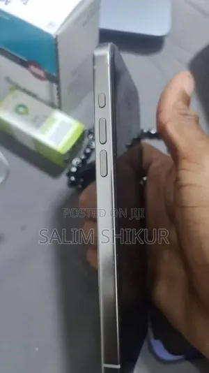New Apple iPhone 15 Pro Max 512 GB White