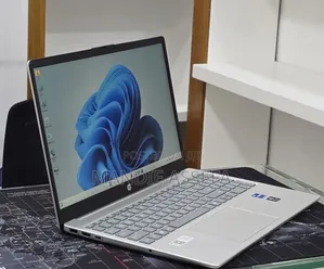 New Laptop HP Stream Notebook 16GB Intel Core i7 SSD 1T
