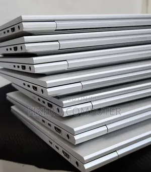 New Laptop HP EliteBook 840 G7 16GB Intel Core i5 SSD 512GB