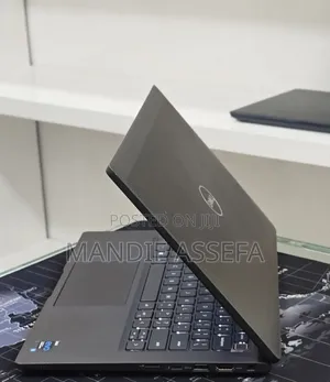New Laptop Dell Latitude 7420 16GB Intel Core i5 SSD 512GB