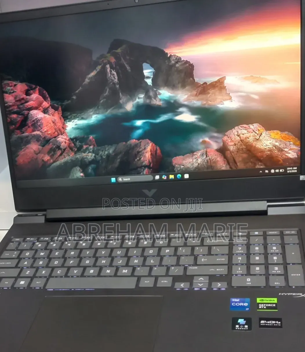 New Laptop HP Victus 16 16GB Intel Core i7 SSD 1T