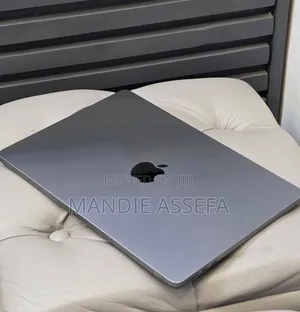 New Laptop Apple MacBook Air 2022 M2 8GB Apple M2 SSD 256GB