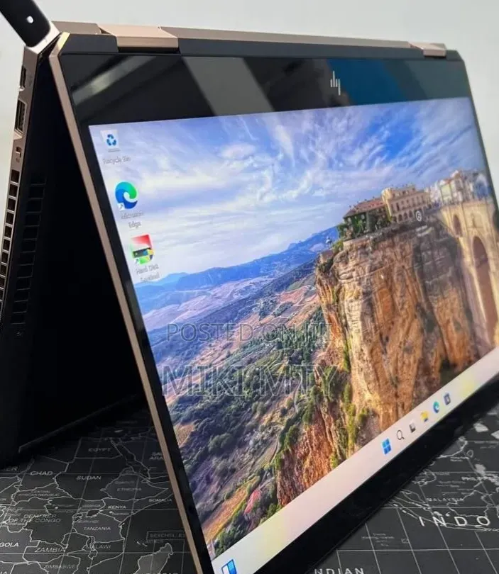 New Laptop HP Spectre X360 15 16GB Intel Core i7 SSD 512GB