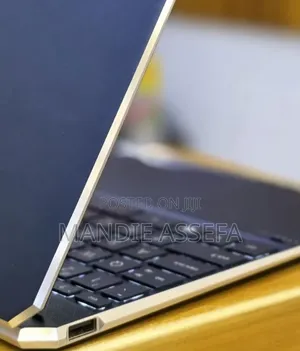 New Laptop HP Spectre 16GB Intel Core i7 SSD 512GB