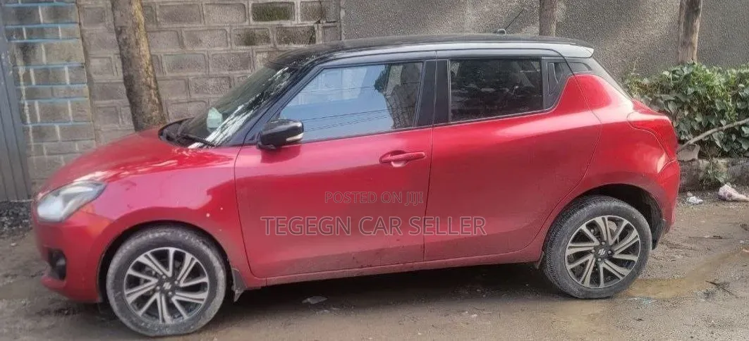 Suzuki Swift 2021 Red