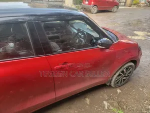 Suzuki Swift 2021 Red