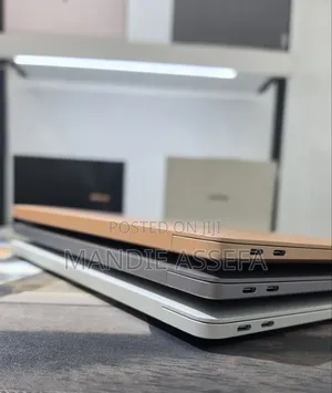 New Laptop Apple MacBook Air 2020 M1 8GB Apple M1 SSD 256GB