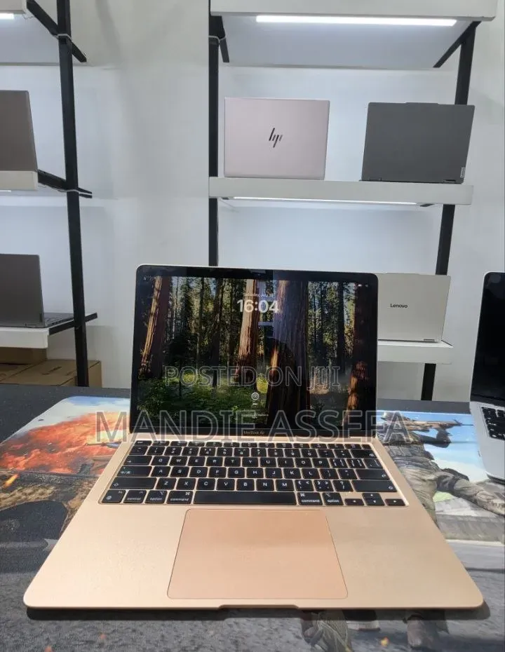 New Laptop Apple MacBook Air 2020 M1 8GB Apple M1 SSD 256GB