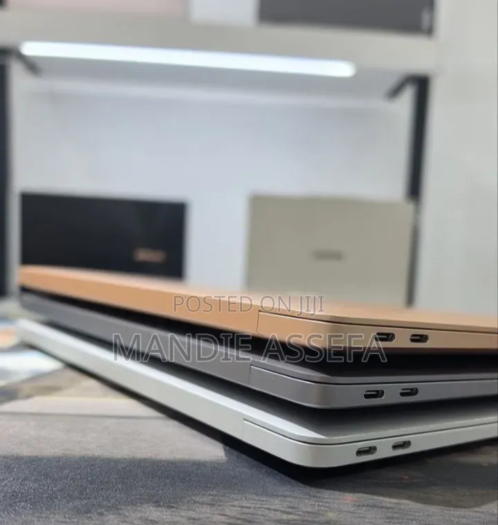 New Laptop Apple MacBook Air 2020 M1 8GB Apple M1 SSD 256GB