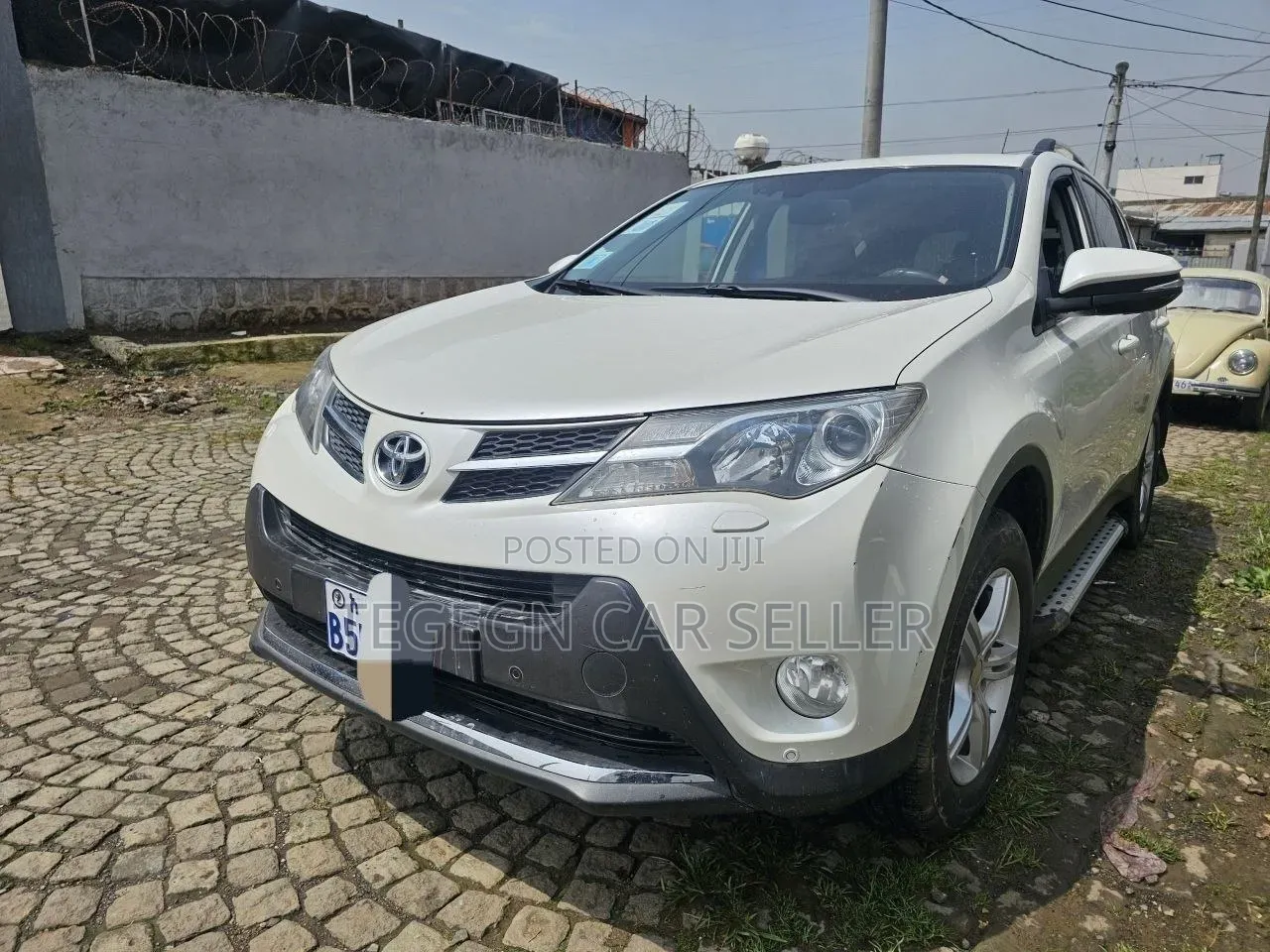 Toyota RAV4 2015 White