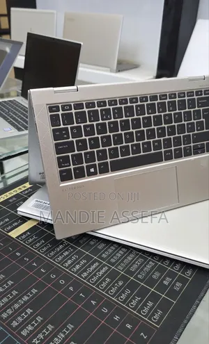New Laptop HP EliteBook 830 G8 16GB Intel Core i7 SSD 512GB