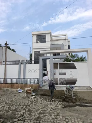 5bdrm House in Addis Ababa Wesen, Bole for sale