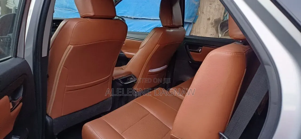 Toyota 4-Runner 2019 Silver