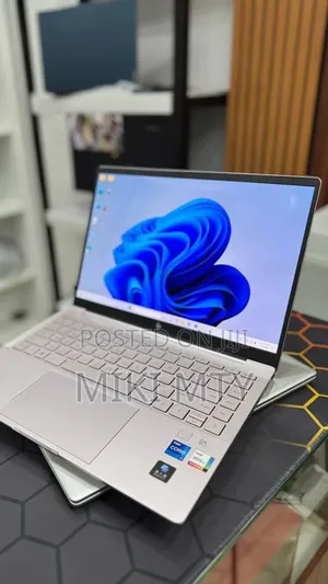 New Laptop HP Pavilion 14 16GB Intel Core i7 SSD 1T