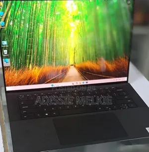 New Laptop Dell XPS 13 16GB Intel Core i7 SSD 512GB