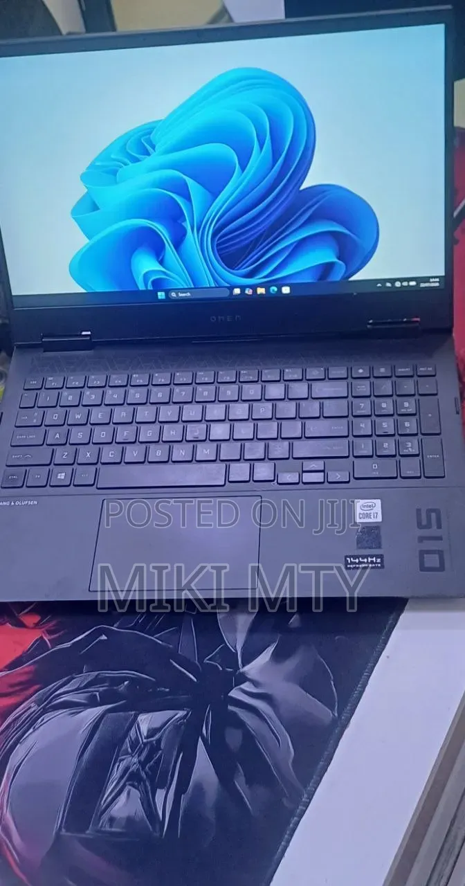 New Laptop HP Omen 15t 16GB Intel Core i7 SSD 512GB