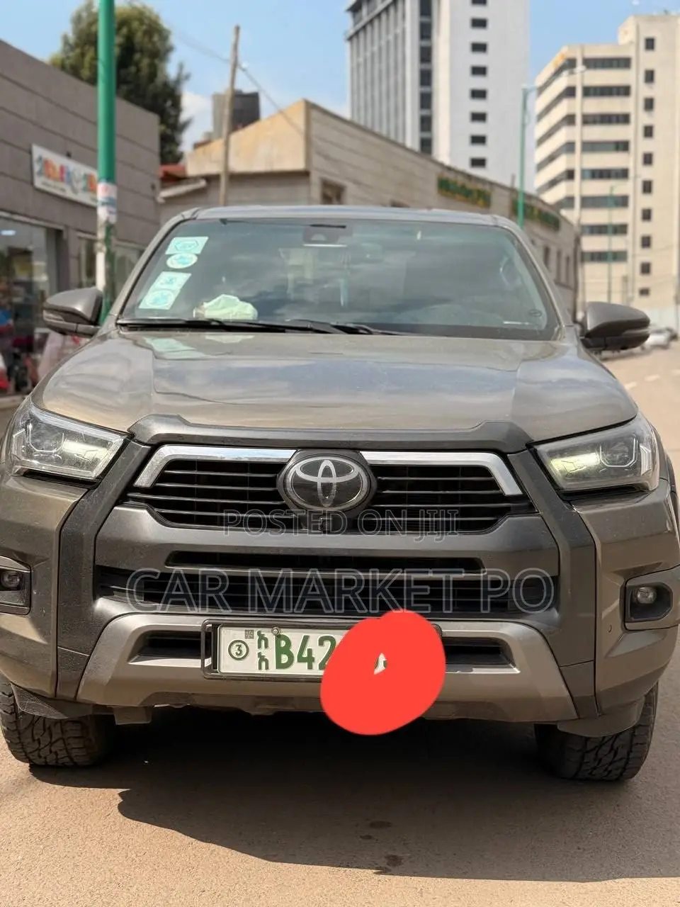 Toyota Hilux 2022 Gray