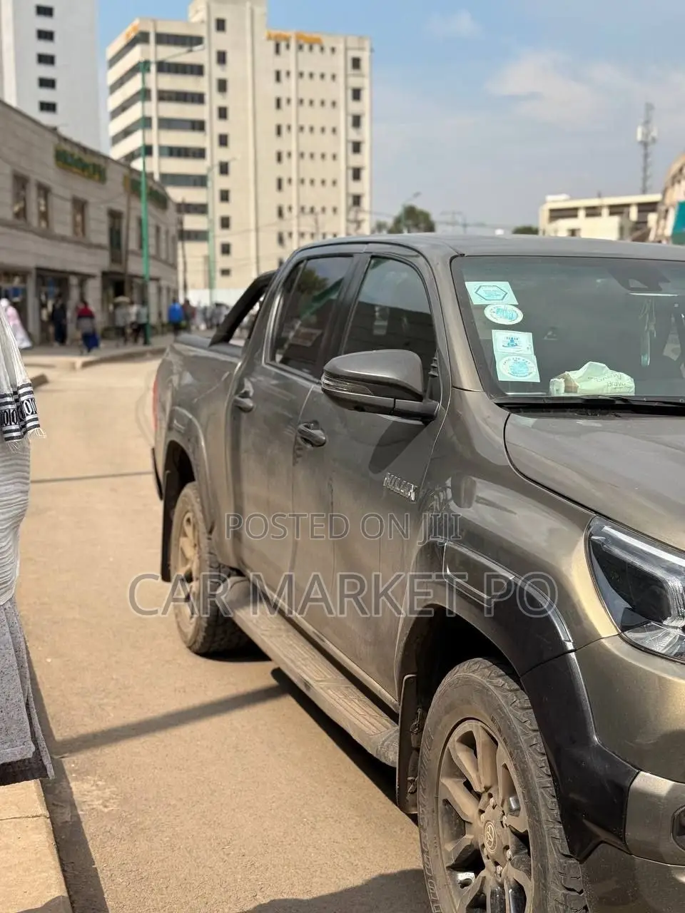 Toyota Hilux 2022 Gray