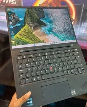 New Laptop Lenovo ThinkPad X1 Carbon Gen11 16GB Intel Core i7 SSD 512GB