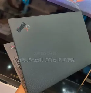 New Laptop Lenovo ThinkPad X1 Carbon Gen11 16GB Intel Core i7 SSD 512GB