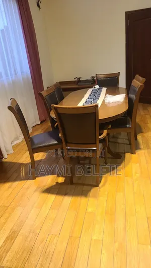 Dining Table With 8 Chair