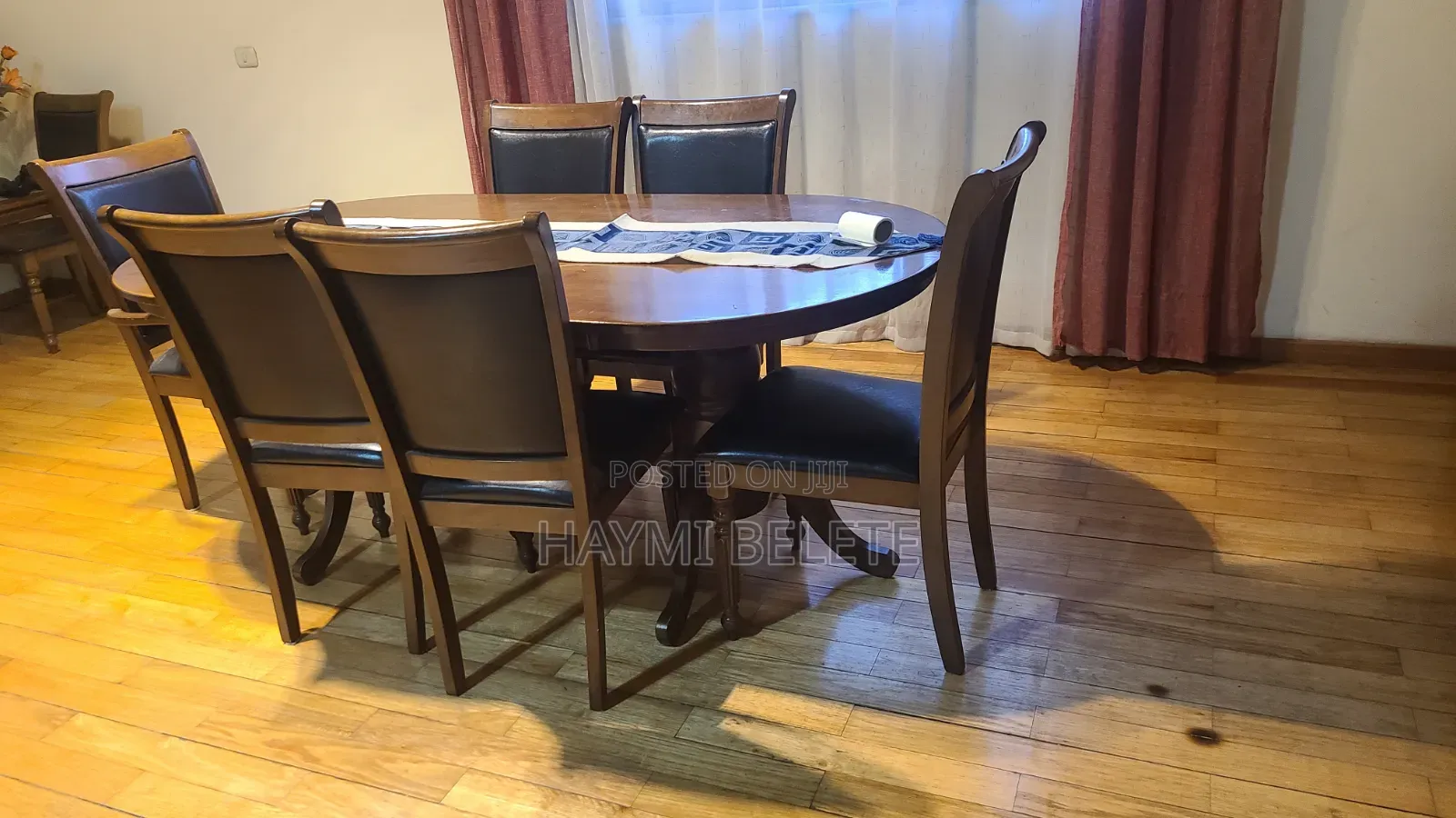 Dining Table With 8 Chair