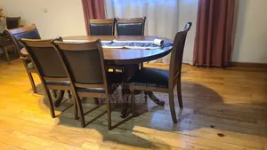Dining Table With 8 Chair