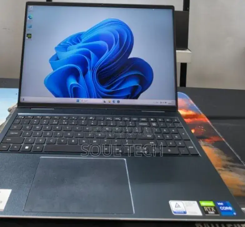 New Laptop Dell Inspiron 15 16GB Intel Core i7 SSD 512GB