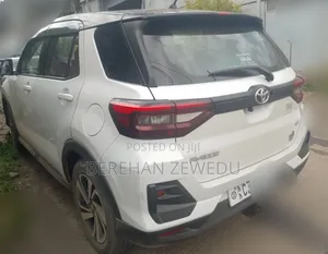 Toyota Raize 2023 White