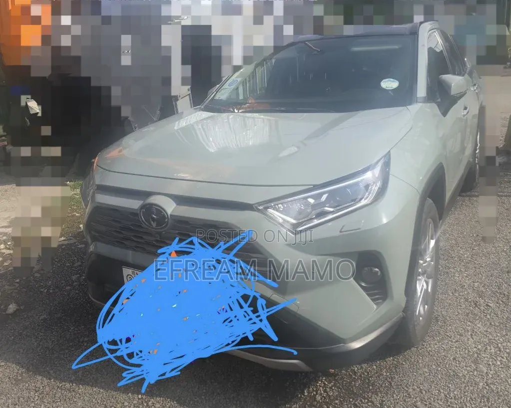 Toyota RAV4 2021