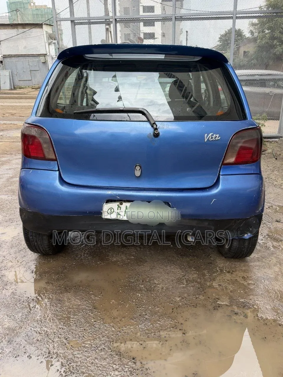 Toyota Vitz 2001 Blue