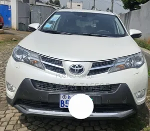 Toyota RAV4 2015 White