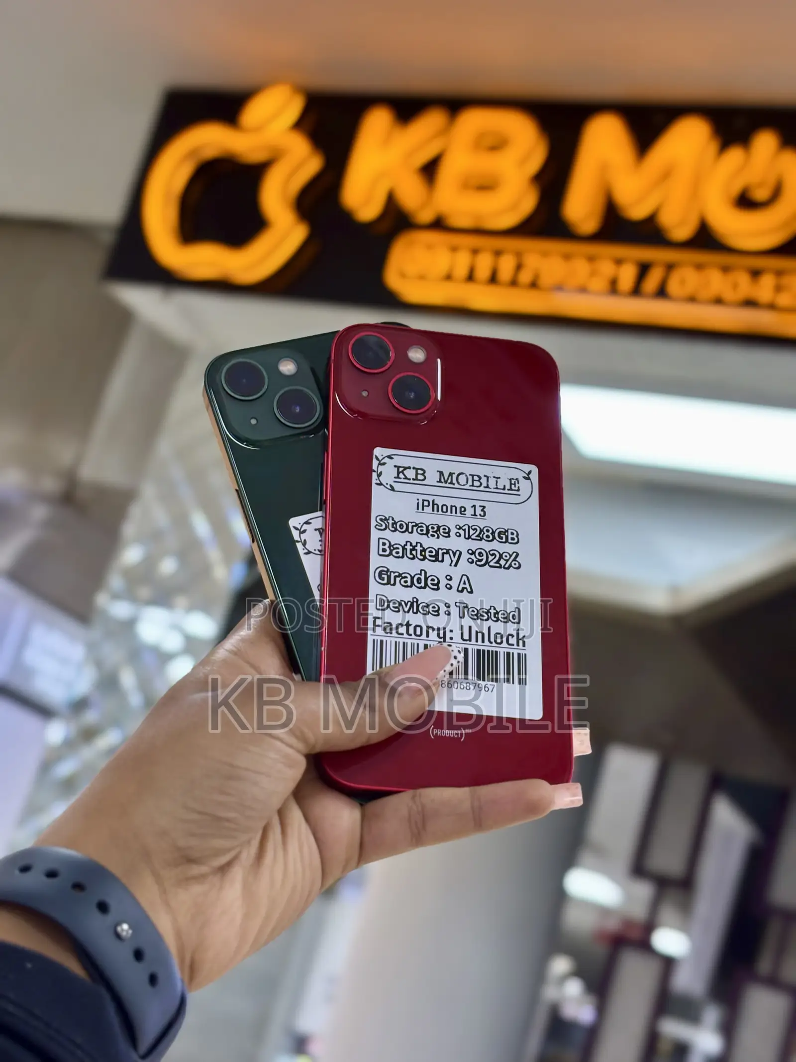 New Apple iPhone 13 128 GB Red