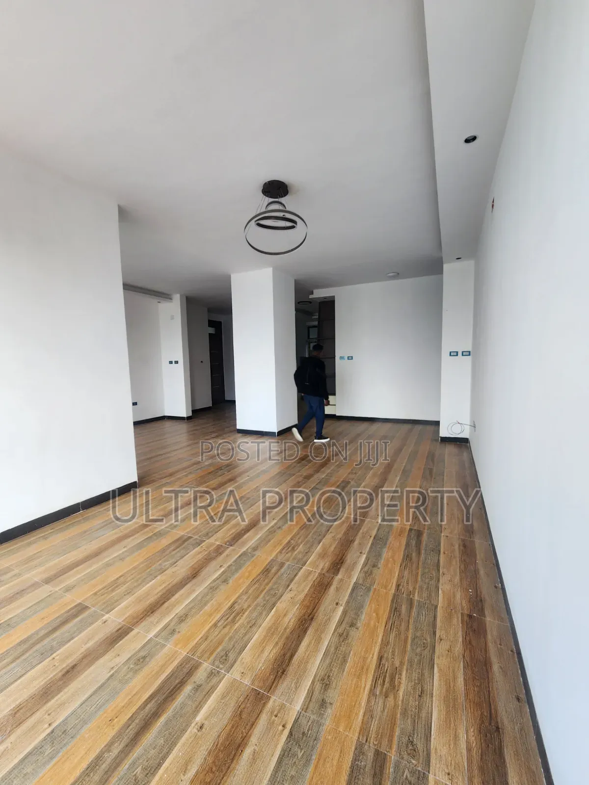 3bdrm Apartment in Bole for sale