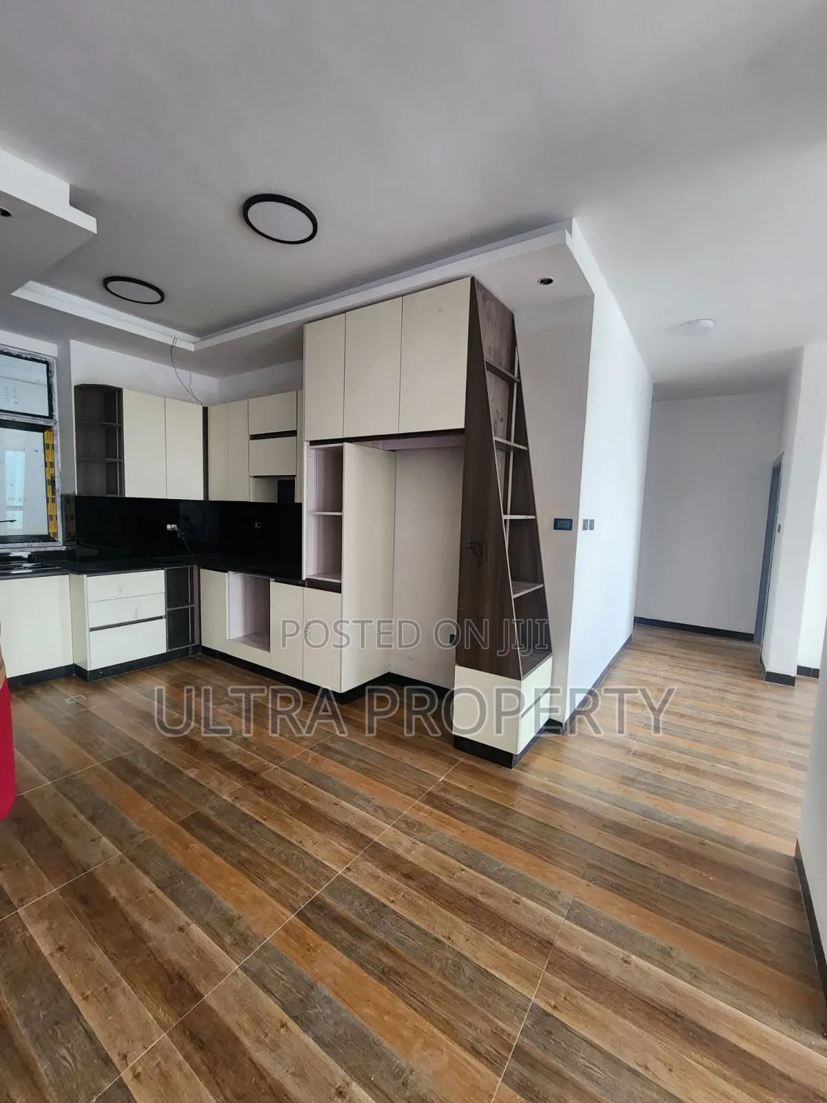 3bdrm Apartment in Bole for sale