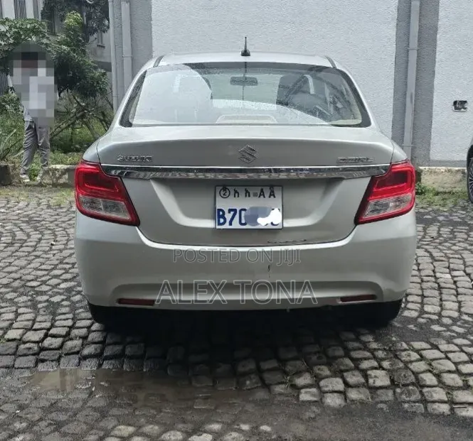 Suzuki Dzire 2020 Silver