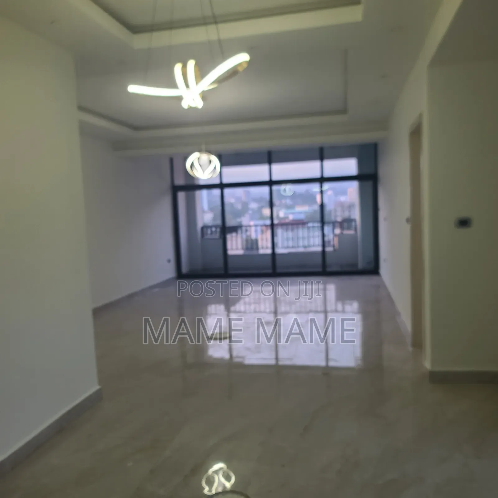 5bdrm Apartment in Addis Abeba, Bole for sale