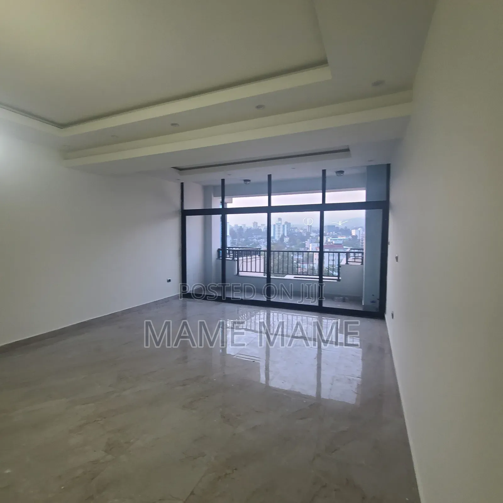 5bdrm Apartment in Addis Abeba, Bole for sale