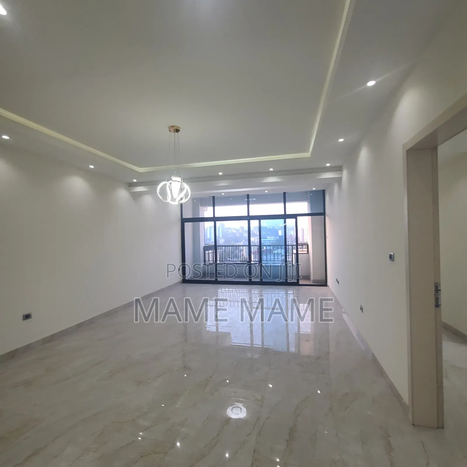 5bdrm Apartment in Addis Abeba, Bole for rent