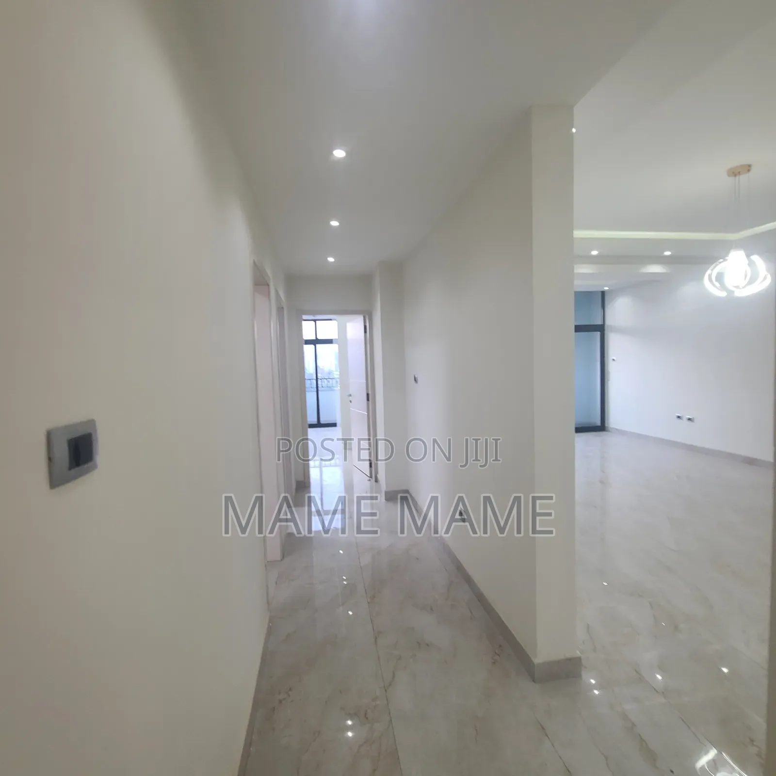 5bdrm Apartment in Addis Abeba, Bole for rent