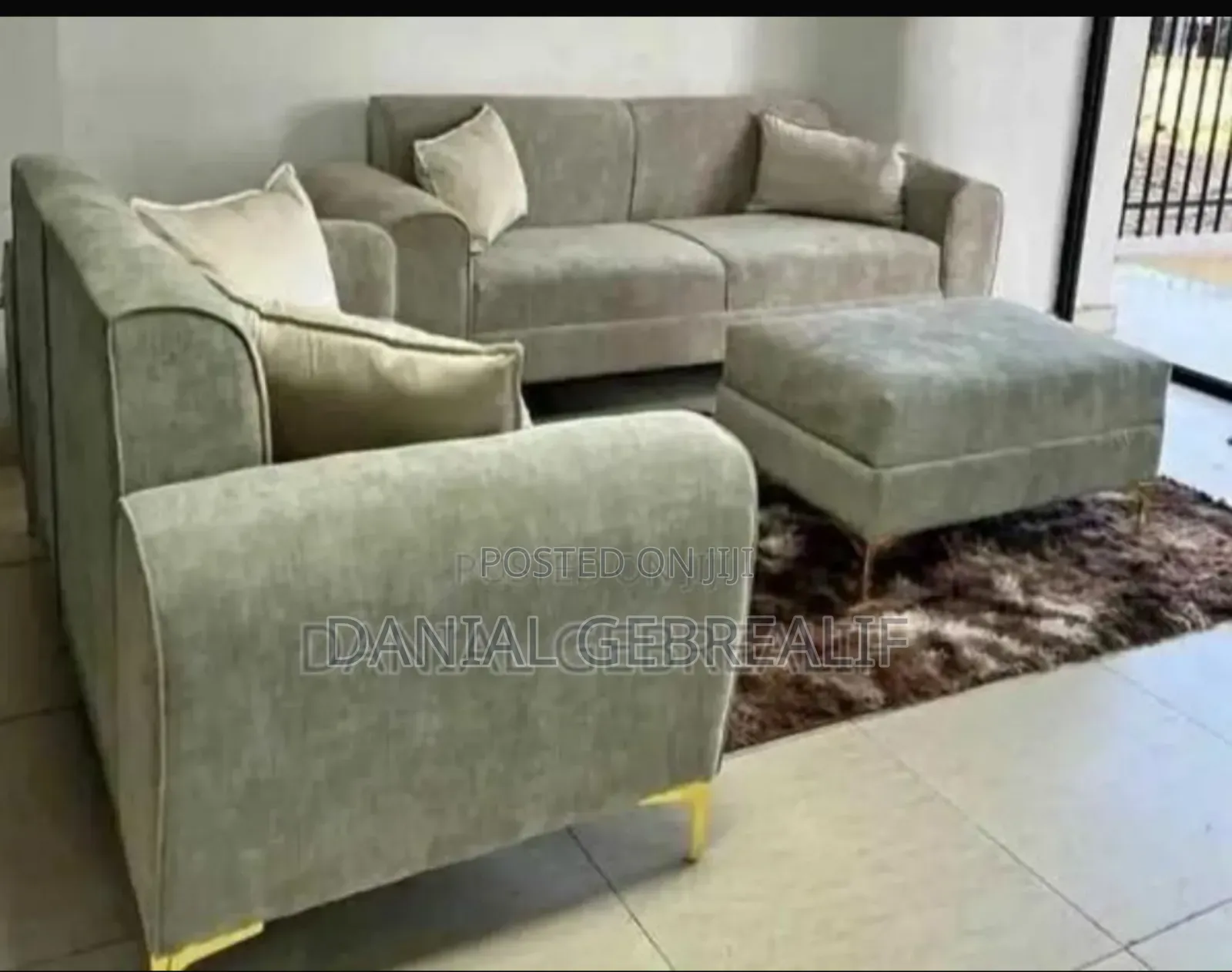 Sofa Code 6543