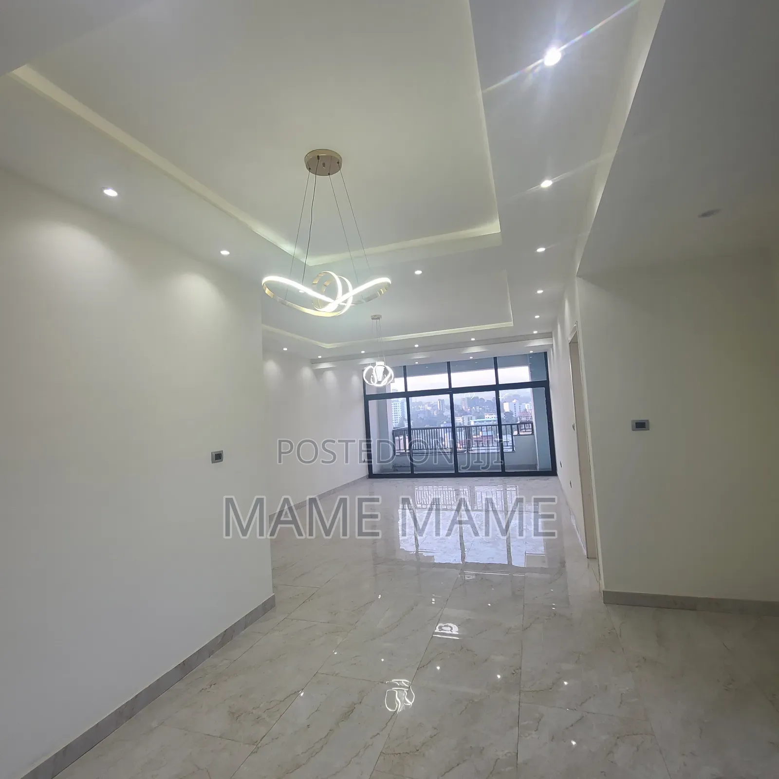 5bdrm Apartment in Addis Abeba, Bole for rent