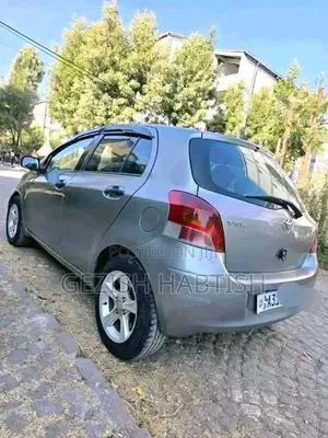 Toyota Yaris 2009