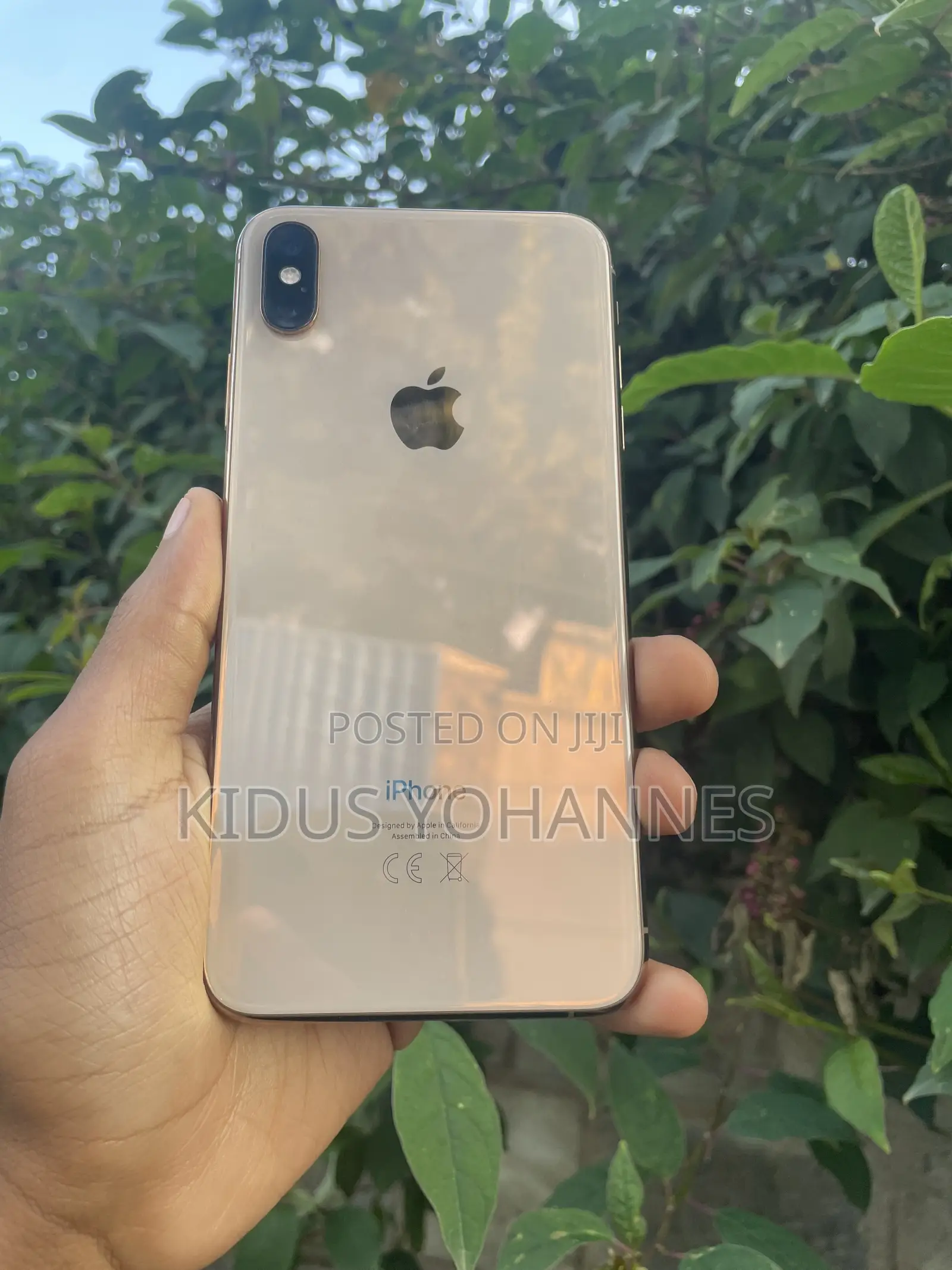 Apple iPhone XS Max 64 GB Gold